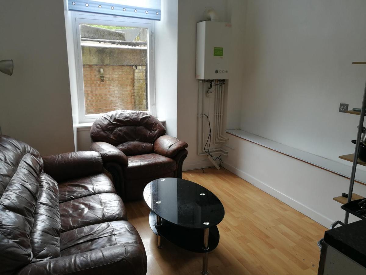 Budget Double Bedroom Near Glasgow City Centre And West End 외부 사진